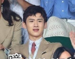 娱乐圈吃瓜白敬亭,娱乐圈吃瓜达人，揭秘明星幕后故事